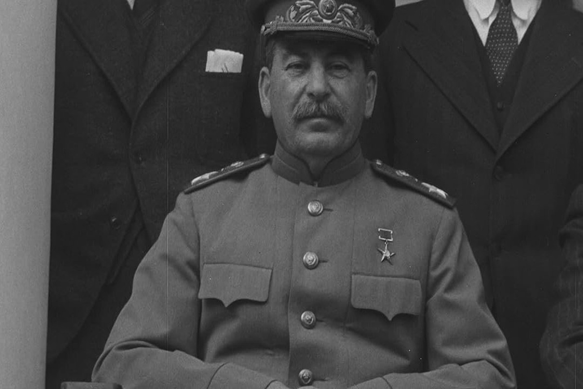 Josef Stalin Kimdir?